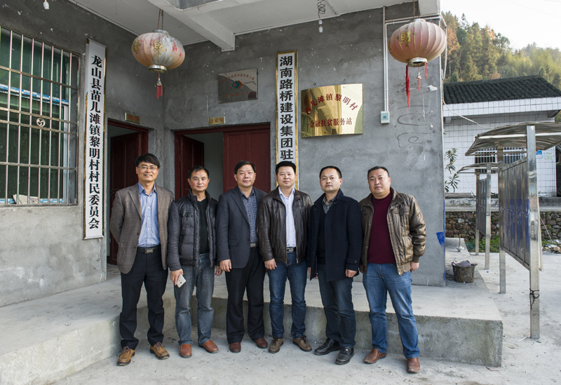 维多利亚老品牌vic(集团)官方网站