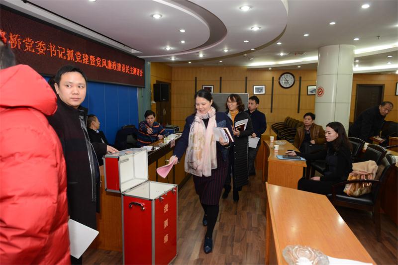 维多利亚老品牌vic(集团)官方网站