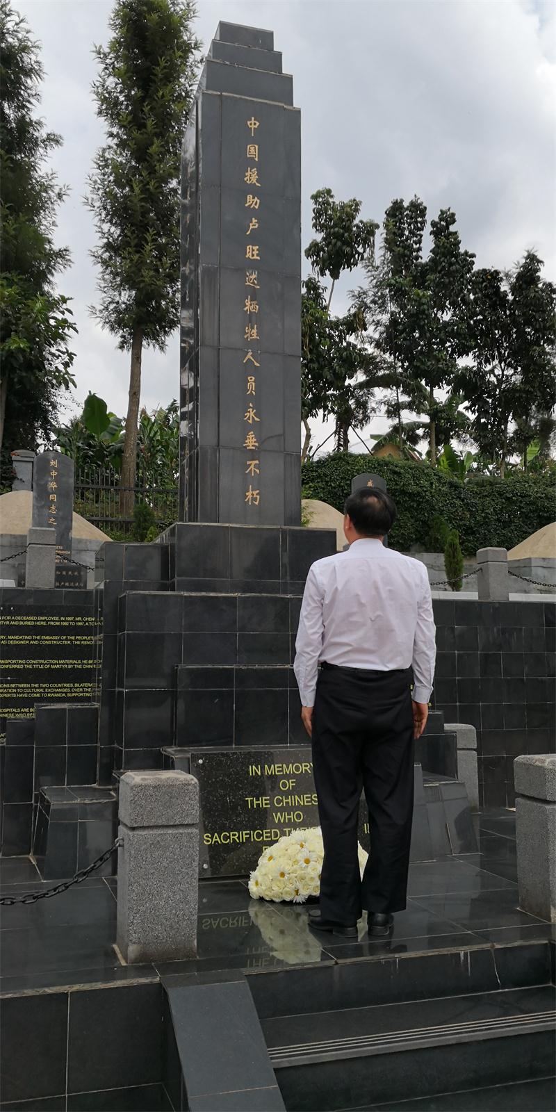 维多利亚老品牌vic(集团)官方网站