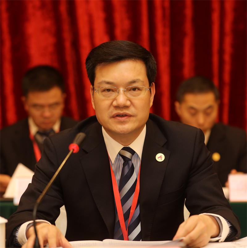 维多利亚老品牌vic(集团)官方网站
