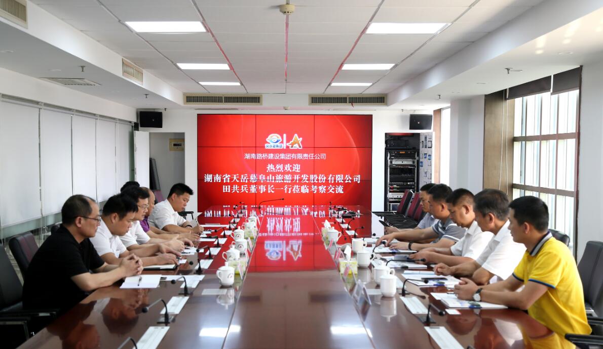 维多利亚老品牌vic(集团)官方网站