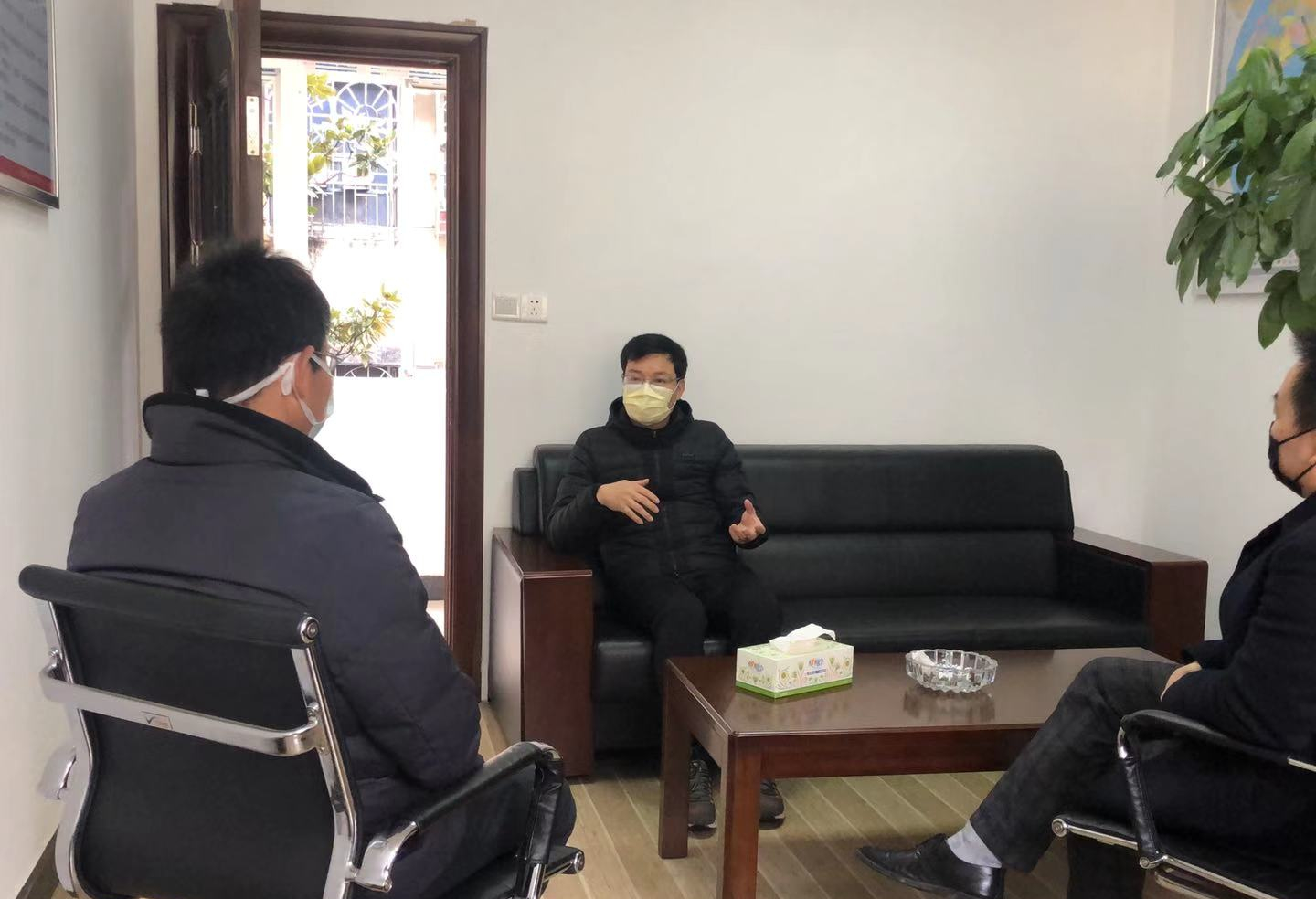维多利亚老品牌vic(集团)官方网站